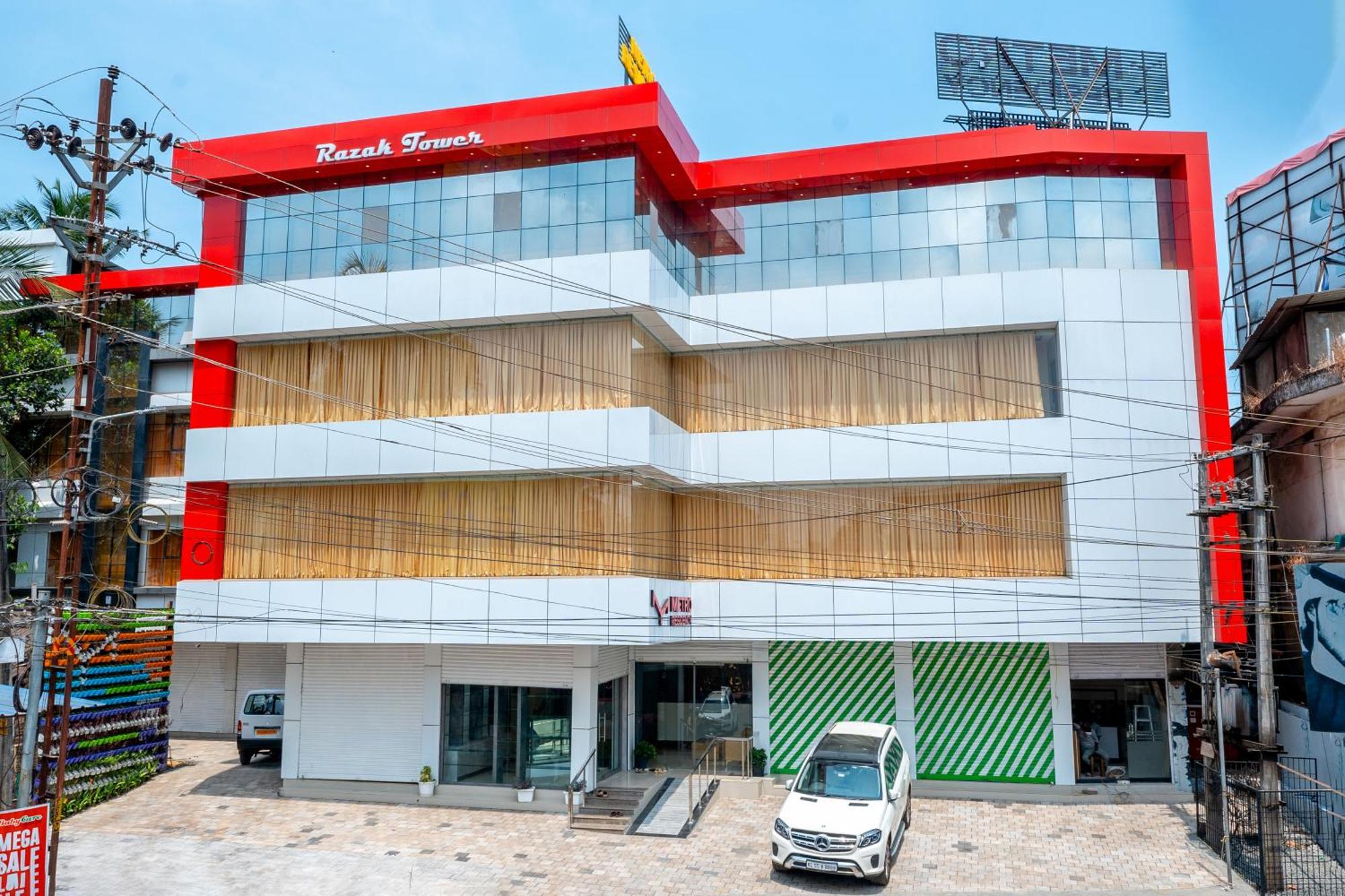 فندق Metro Residency Tirur المظهر الخارجي الصورة